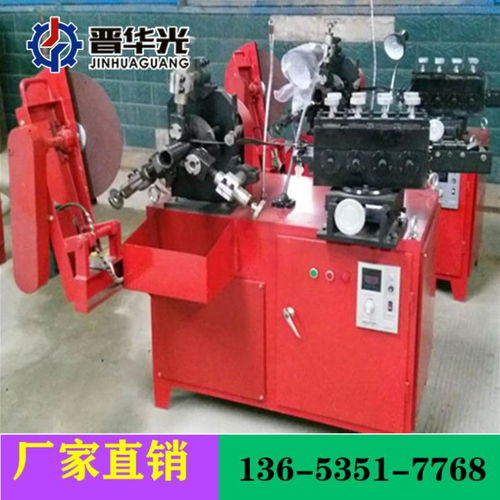 晉工機(jī)械 山西路邊石滑模成型機(jī)，筑路設(shè)備創(chuàng)新領(lǐng)航者